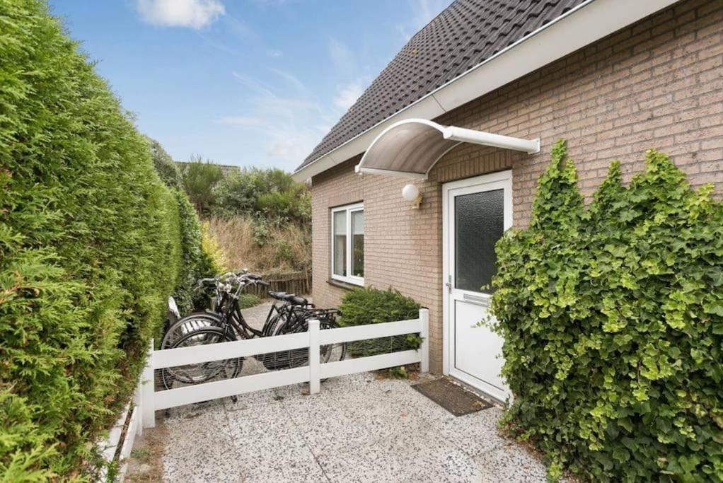 Huebsches Ferienhaus In Ouddorp - Fusslaeufig Zum Strand Und Zentrum المظهر الخارجي الصورة